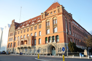 Fototapeta na wymiar Szczecin - budynek Komendy Wojewódzkiej Policji