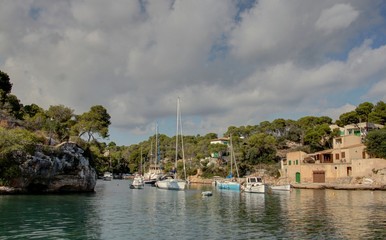 Fototapeta na wymiar île de Majorque: plages et côte rocheuse