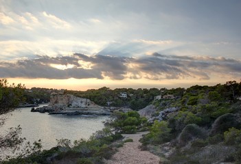 Fototapeta na wymiar île de Majorque: plages et côte rocheuse