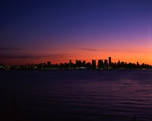 Naklejka premium Skyline of Vancouver at Sunset from North Shore