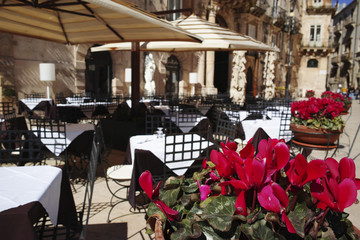 シチリアオルティージャ島のカフェ