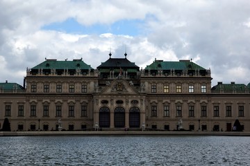 Fototapeta na wymiar Palace of Belvedere in Vienna, Austria