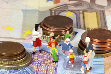 Kindergruppe mit Betreuerinnen