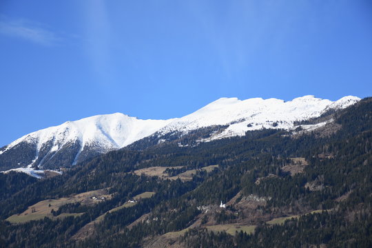 Lendorf, Pusarnitz, K&auml;rnten, Drautal, Berg, Wald, Weide, Schnee, Gmeineck, Rei&szlig;eck, Gipfel, Alpen