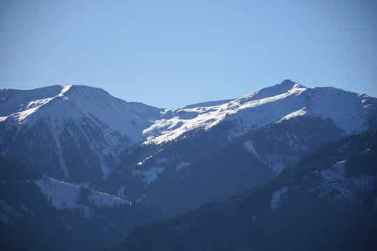 Lendorf, Pusarnitz, K&auml;rnten, Drautal, Berg, Wald, Weide, Schnee, Gmeineck, Rei&szlig;eck, Gipfel, Alpen