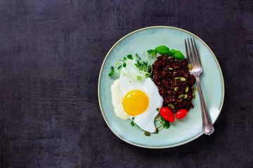 Red quinoa for dinner