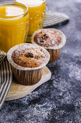 Muffin with raisins