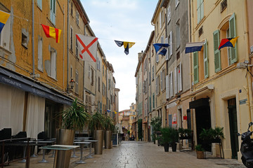Fototapeta na wymiar Old city, St. Tropez, France