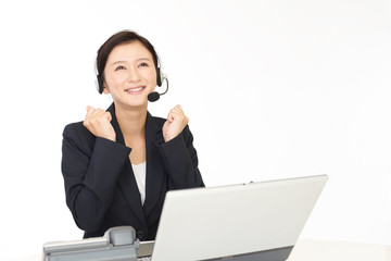 ガッツポーズのオペレーター