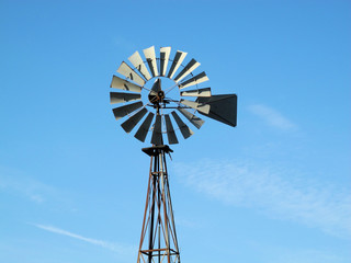 Windsch&ouml;pfwerk Windrad Windm&uuml;hle Spanien J&aacute;vea