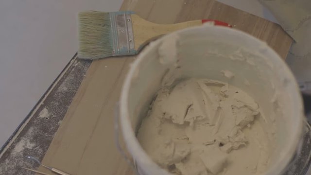 Stirring of mortar for stucco molding