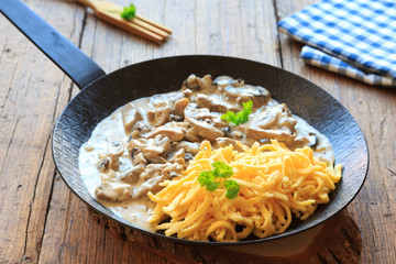 Rahmgeschnetzeltes mit Spätzle