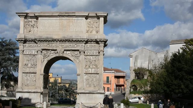Arco di Traiano, Benevento Italia