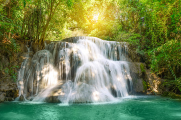 Fototapeta na wymiar Beautiful scenic of Huaymaekamin Waterfall in Kanchanaburi, Thailand.