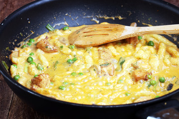 KasNocken - Austrian Spaetzle with cheese and caramelized onion.