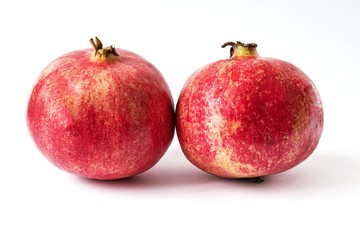 Два спелых сладких граната
