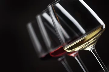 Rolgordijnen Three glass of wine © hitdelight