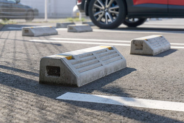駐車場 車止め