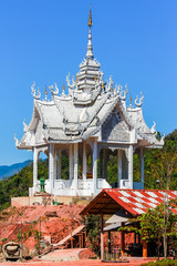 Obraz premium Gorgeous temple roof