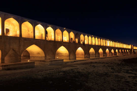 Si-o-Seh Pol, also called the Bridge of 33 Arches, Isfahan, Iran