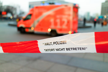 Polizeiabsperrung / Tatort