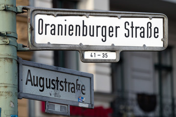 Oranienburger Straße Berlin Straßenschild