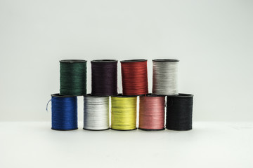 Multicolours of thread