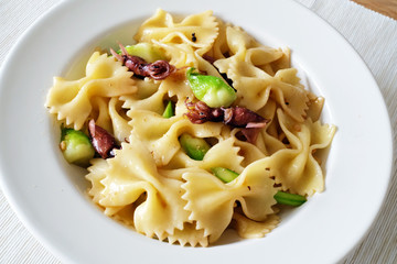 Farfalle with firefly squid
