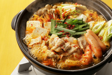 キムチ鍋 　KIMUCHI hot pot