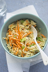 Green chicken curry with grated carrots