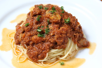 Spaghetti Bolognese with Basil Leaf