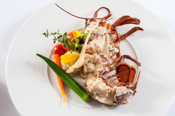 Baked lobster with cheese