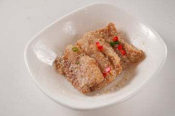 Steamed pork with rice flour