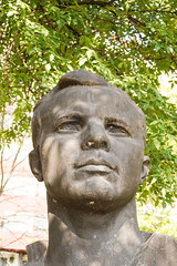 Fototapeta na wymiar Erfurt Juri-Gagarin-Denkmal (Lew Kerbel)