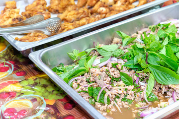 Spicy minced pork with Fried checken