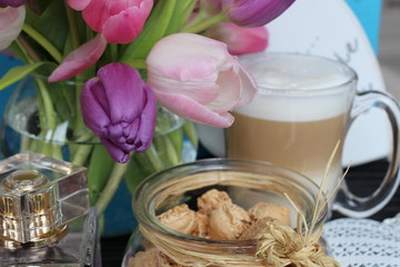 coffee time, lovely coffee time, time for coffee, black coffee, cafe late, caffee latte, cookies, sweet time, coffee break, coffe with milk, milky coffee, 