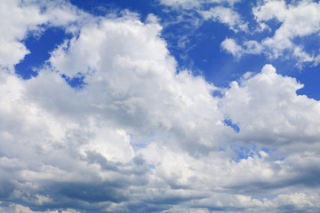 Fototapeta premium blue sky bright with big cloud beautiful and raincloud art of nature