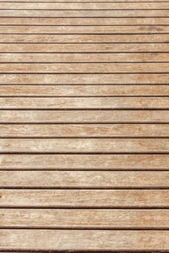  lames de terrasse en bois brut naturel