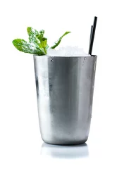 Rolgordijnen Cocktail Mint julep isolated on white background © smspsy