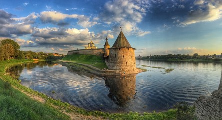Fototapeta premium Псковский кремль