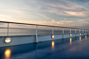 Naklejka na ściany i meble Ocean view from cruise ship