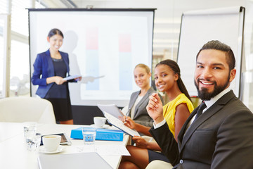 Business Start-Up Team in einem Meeting