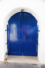 Mavi kapı