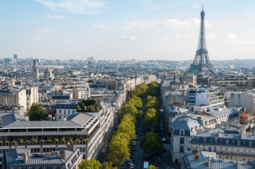Obraz premium Cityscape of Paris, France with Eiffel tower on right