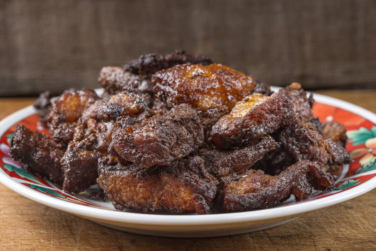 Romanian food called jumeri or greaves