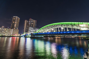 Naklejka premium 夜の勝鬨橋