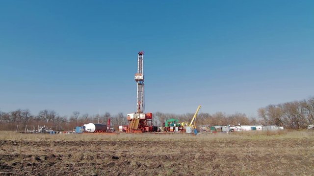 Drilling Rig Oil Industry