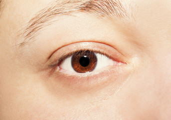 Obraz premium Obraz pięknego, wnikliwego spojrzenia ludzkiego oka