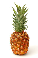 Fototapeta premium ripe pineapple isolated on white background