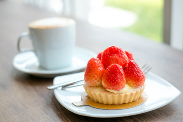 strawberry pie and coffee